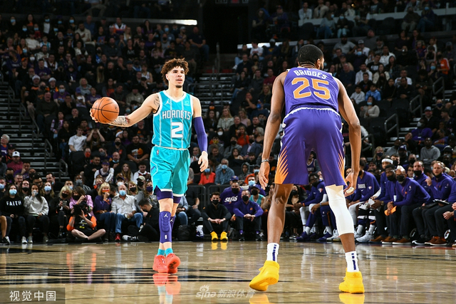 隨著時間的 隨著時間的